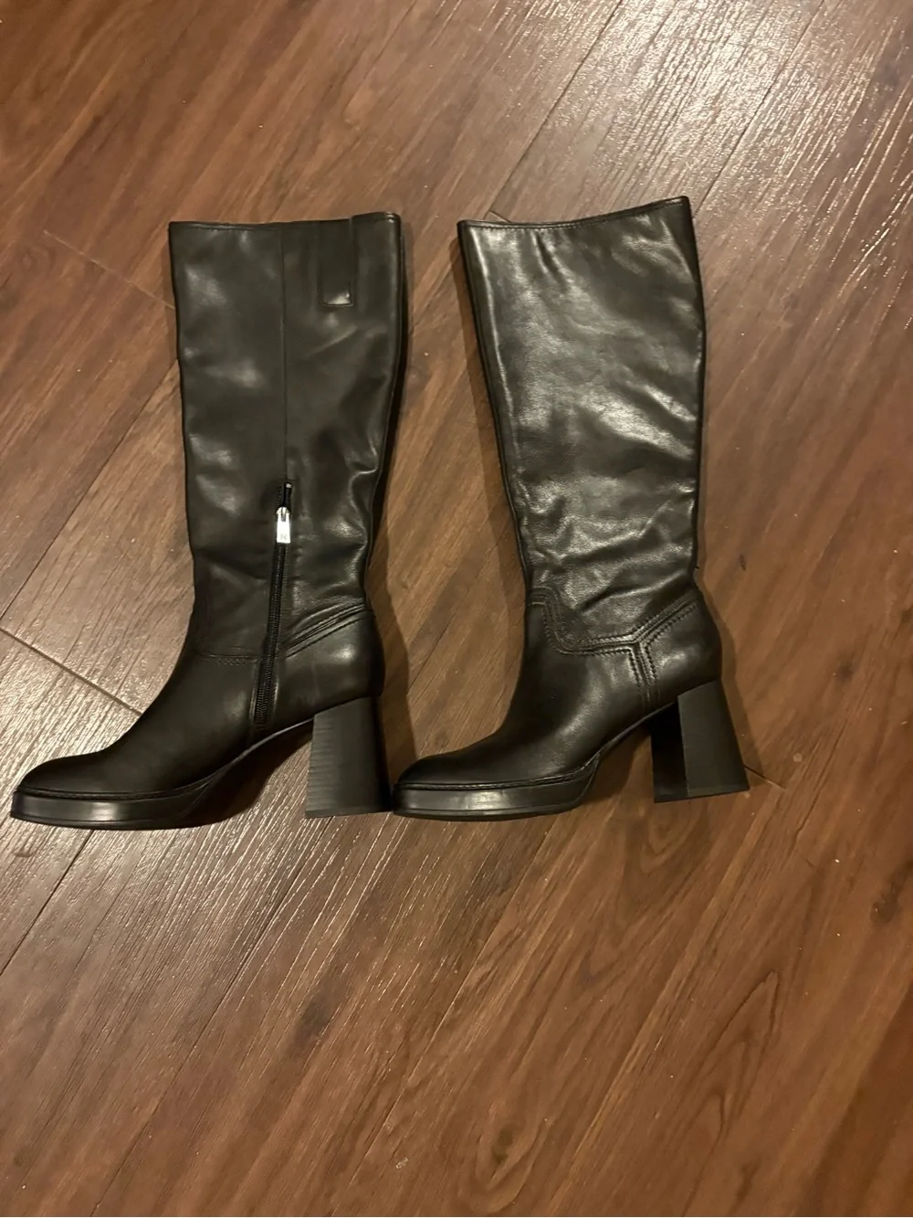 Naturalizer Ona High Shaft Platform Boots